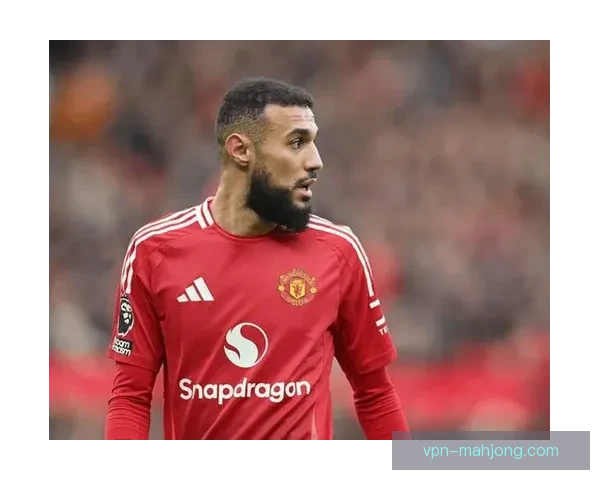 马兹拉维正式加盟曼联开启英超新征程 马兹拉维正式加盟曼联开启英超新征程